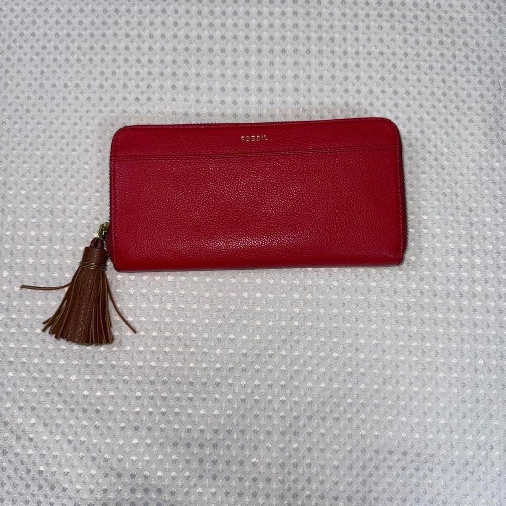 Fossil Zip Around Wallet Women OS Red Excellent Pebbled Leather Tassel Accent